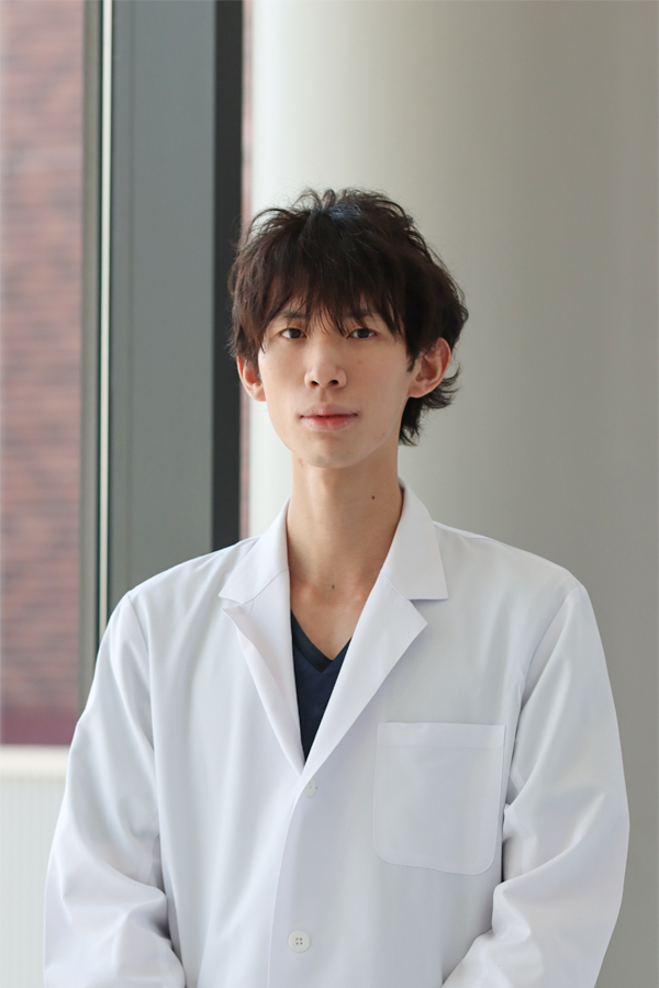 後期修練医 吉澤含瑶